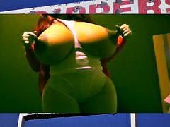 Enthousiasteling, Grote mammen, Travestiet, Pop, Latex, Ondergoed, Shemale, Tieten likken