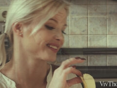 Beautiful Stranger Episode 1 - Selva Lapiedra & Zazie S