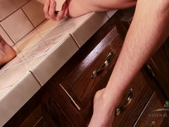 Sandy Bottoms is just bursting to take a piss in this watersports