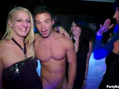 Afpersing, Pijpbeurt, Gek, Dansen, Lul, Vrouw, Handbeurt, Zuigen