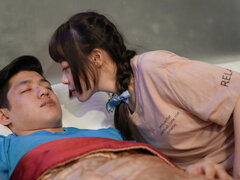 Aziatisch, Pijpbeurt, Lul, Zoenen, Orgasme, Rubebrstof, Geschoren, Tieten likken