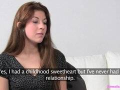 Leie, Frau, Lesbisch, Masturbation, Büro, Spielzeuge, Vibrator, Jungfrau