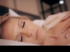 Большая жопа, Блондинки, Пальцем, Мастурбация, Милф, Наездница, Соло, Стриптизерша