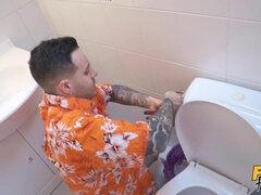 Жопа, Ванна, Блондинки, Измена, Чешки, Сперма на лице, Лесбиянка, Мастурбация