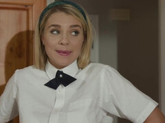 Tetas grandes, Rubia, Mamada, Tetas naturales, Afeitado, Hermanas, Fumando, Adolescente