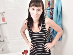 Culo, Morena, Corrida, Estilo perrito, Fetiche de pies, Pajear, Estrella porno, Coño