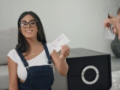 Lieveling, Sperma shot, Lul, Hondjeshouding, Brillen, Rijden, Zuigen, Tiener