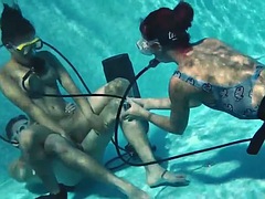 Tussi, Blasen, Hardcore, Masturbation, Pool, Öffentlich, Jungendliche (18+), Unter wasser