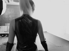 Blonde, Talons, Latex, Piercing, Piscine, Chatte, Douche, Solo