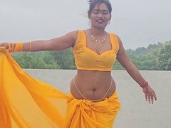 18 ans, Tante, Salle de bains, Derrière les coulisses, Voiture, Indienne, Mature, Épouse