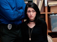 Bruinharig, Hondjeshouding, Hardcore, Geschoren, Schoenen, Mager, Tiener, Tieten likken