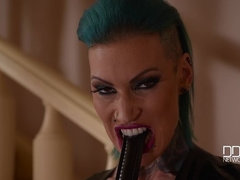 Doppelpenetration, Einschiebung, Latex, Piercing, Muschi, Ablutschen, Taboo, Spielzeuge