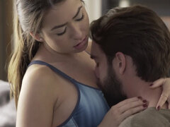 Americano, Culo, Chica, Morena, Pareja, Corridas, Corridas faciales, Apretado