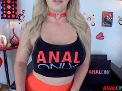 Anal, Gros cul, Gros seins, Blonde, Sucer une bite, Chatte, Fils, Serré