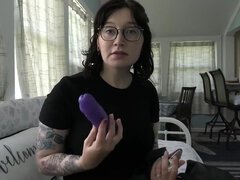 Grote mammen, Gebondenheid, Hd, Masturbatie, Moeder die ik wil neuken, Moeder, Tepels, Speelgoed