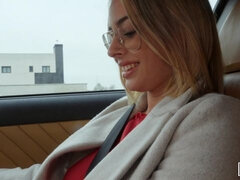 Arsch, Blondine, Blasen, Handjob, Milf, Pov, Schwestern, Tätowierung
