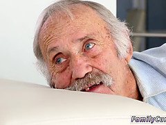 Verga grande, Mamada, Hermano, Hd, Verga enorme, Tabú, Adolescente, Voyeur