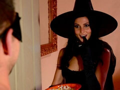 Жопа, Минет, Ботинки, Брюнетки, Собачьи, Платье, Ласковые ручки, Чулки