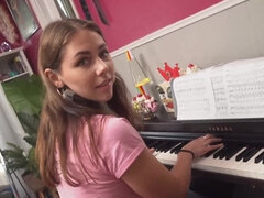 18 jahre, Tussi, Grosser schwanz, Grosse titten, Blasen, Braunhaarige, Schwanz, Jungendliche (18+)