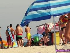 18 jaar, Strand, Badpak, Bruinharig, Zichtbare schaamlippen, Hd, Latijnse vrouw, Tiener