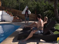 Pijpbeurt, Bruinharig, Europees, Vriendin, Handbeurt, Likken, Biljart, Geschoren