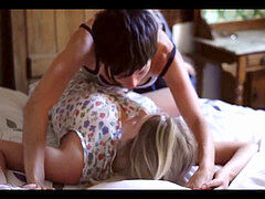 Hannah Arterton and Rea Mole Amorous 2014