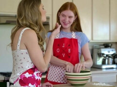 Grote kont, Biseksueel, Blond, Rondborstig, Zwart, Vuisten, Moeder die ik wil neuken, Natuurlijke tieten