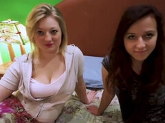 Amateur, Blonde, Brunette brune, Hd, Chatte, Timide, Adolescente, Nénés