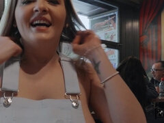 Любители, Американки, Блондинки, Минет, Пухленькие, Семяизвержение, На публике, Между сисек