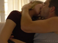 Kont, Blond, Bedriegen, Gezin, Natuurlijke tieten, Kut duiken, Tatoeage, Tieten likken