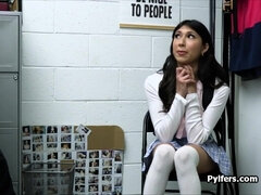 Amateur, Cul, Sucer une bite, Doigter, Bureau, Réalité, Adolescente, Uniforme