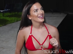 Tetas grandes, Bikini, Morena, Cornudo, Hd, Tetas naturales, Mojado, Esposa