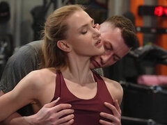 Анальный секс, Большие сиськи, Минет, Глубокая глотка, Член, Собачьи, Натуральные, Рыжие