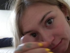 Amateur, Rubia, Mamada, Corrida, Masturbacion con pies, Pequeña, Pov, Tetas