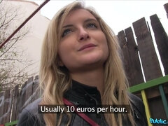 Grote mammen, Blond, Pijpbeurt, Sperma in gezicht, Geld, Buiten, Gezichtspunt, Openbaar