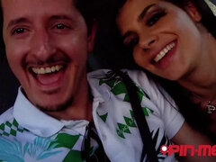 Amateur, Nana, Sucer une bite, Brunette brune, Hard, Mère que j'aimerais baiser, Pov, Public