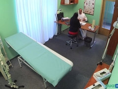 Amateur, Médecin, Branlette thaïlandaise, Léchez, Infirmière, Chatte, Uniforme, Voyeur