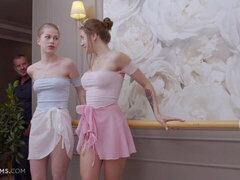 Chica, Mamada, Estilo perrito, Ffm, Pajear, Adolescente, Trio, Tetas