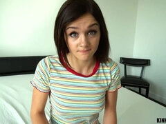 Sucer une bite, Brunette brune, Éjaculer dans la bouche, Tir de sperme, Mignonne, Poilue, Hard, Chevaucher