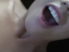 Noire, Tir de sperme, En levrette, Famille, Seins naturels, Pov, Rasée, Soeurs