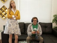 ブロンド, チン, バック, 手コキする, オナニー, 馬乗り, 剃毛, ガリガリ