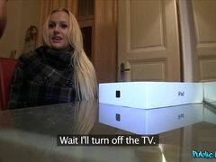 Leie, Blondine, Blasen, Vollbusig, Wettbewerb, Besamung, Hundestellung, Pov