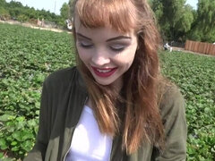 Leie, Braunhaarige, Papi, Bauernhof, Flashen, Flexibel, Muschi, Dürr