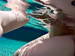 Swimming and Masturbation with blonde cutie Samantha Rone
