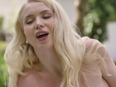 Blondine, Blasen, Hardcore, Im freien, Hochzeit