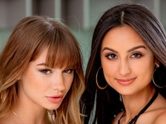 Sucer une bite, Brunette brune, Queue, 2 femmes 1 homme, Branlette thaïlandaise, Embrassement, Adolescente, Nénés