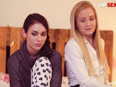 Couple, Ex petite amie, Lesbienne, Mère que j'aimerais baiser, Russe, Echangistes, Adolescente, Plan cul à trois