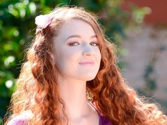 Sucer une bite, Attrapée, Branlette thaïlandaise, Embrassement, Léchez, Masturbation, De plein air, Adolescente