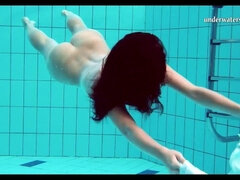 Culo, Culo grande, Hd, Pequeña, Piscina, Público, Hermanas, Adolescente