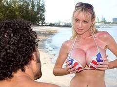 Enthousiasteling, Geweldig, Strand, Grote mammen, Badpak, Brillen, Handbeurt, Gezichtspunt